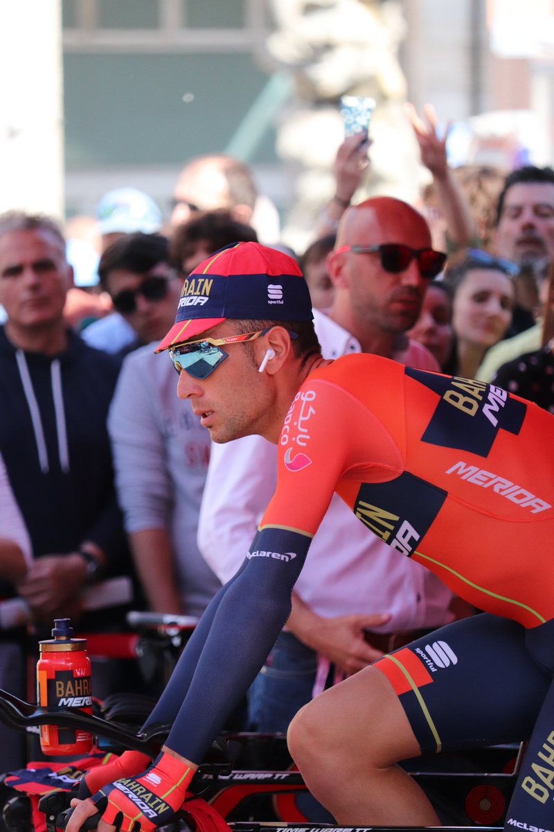 Riscaldamento Nibali
#nibali #Giro2019 #giroditalia2019  #Bologna