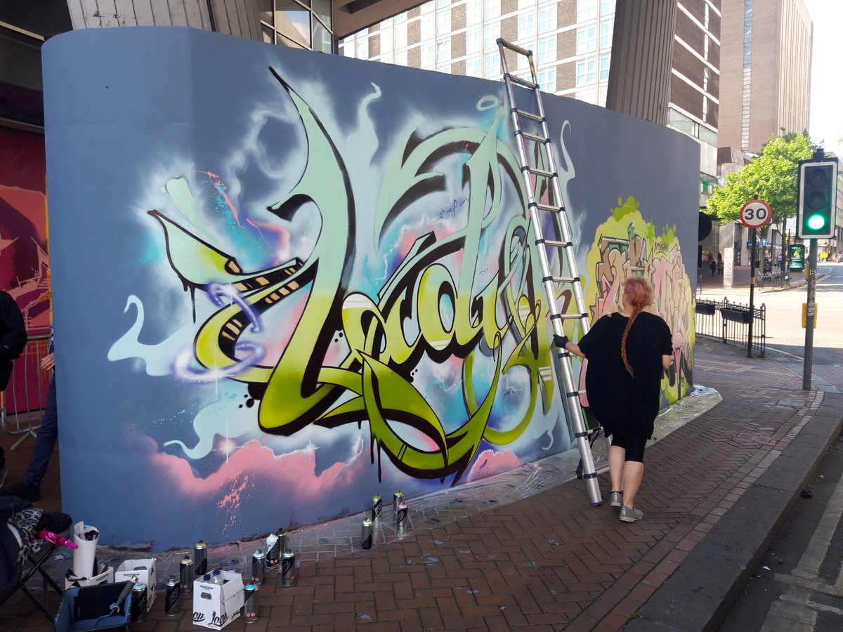 ollymacnamee's tweet photo. B-Side Hip Hop Festival in full swing! @IAmBirmingham @highvisfest @BhamUpdates @brumhippodrome @GeekyBrummie #bsidefestival #bsidefest #SaturdayMotivation https://t.co/oIuC0z4cjX