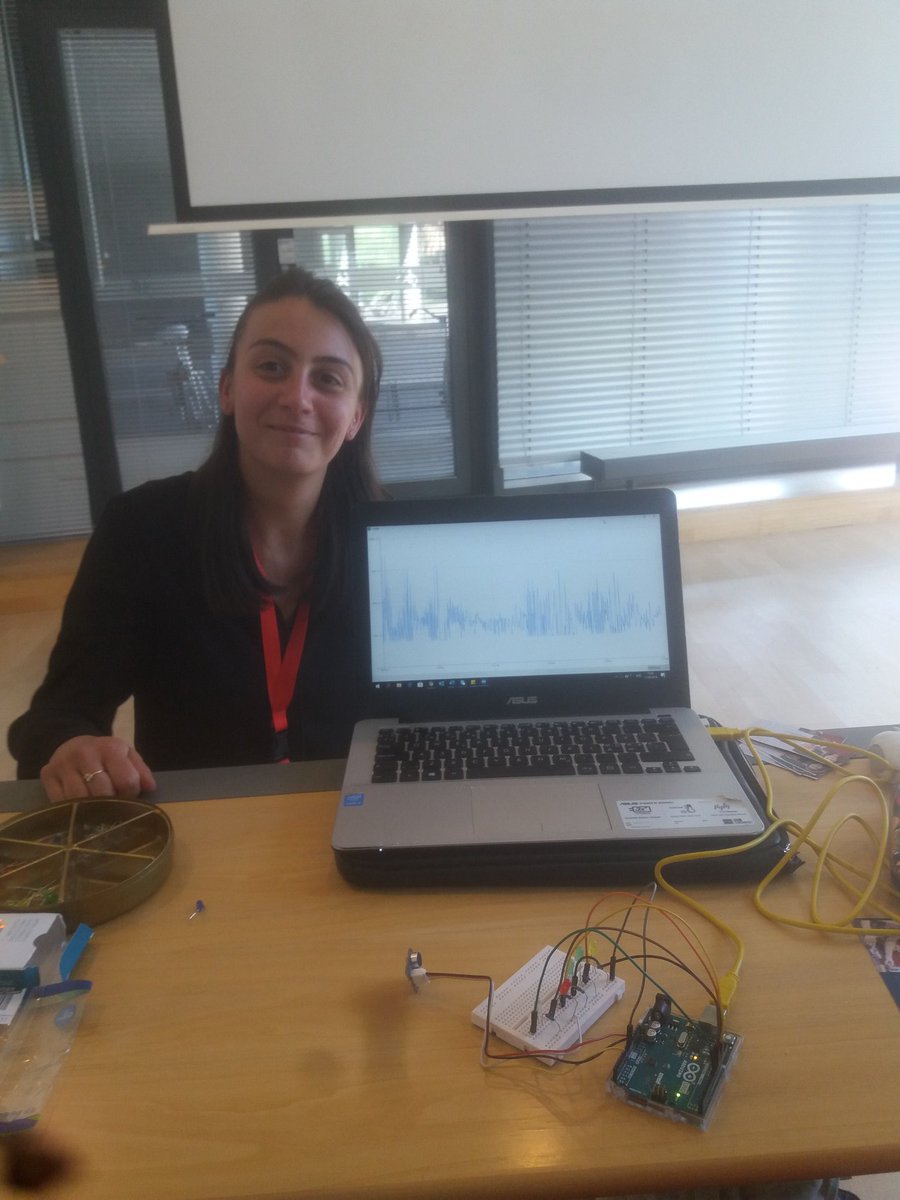 Mia 🇺🇦 tweet media