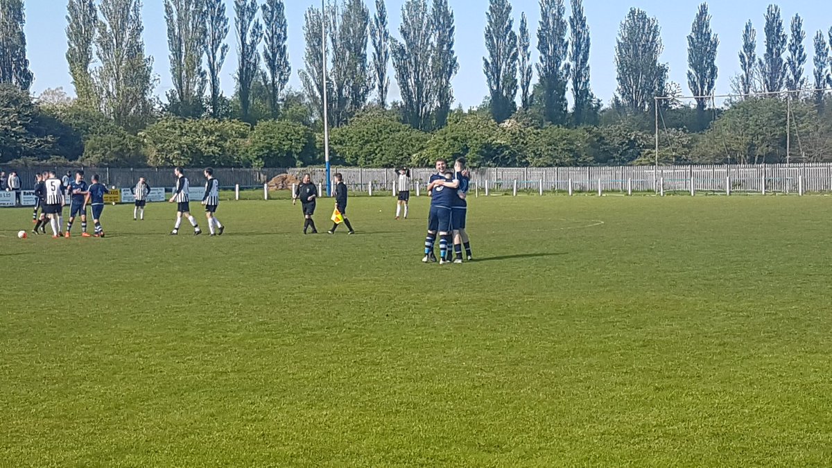 Full time whistle goes and it's Morpeth who have won the cup. <a href="/MorpethFC/">Morpeth FC</a> 2-1 <a href="/pontelandutd/">Ponteland United</a> Reserves. Congratulations to Morpeth. Comiserations to Ponteland. Best of luck to both teams for next season.