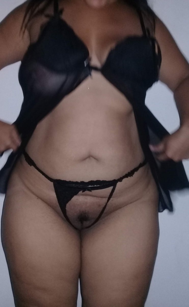 Glatetis6's tweet photo. Que tal me veo #SabadoDeSeduccion 😘 https://t.co/KdEvgqnzYW