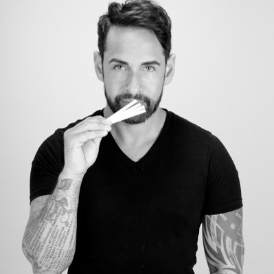 AaronPerfumer's tweet image. #NewProfilePic