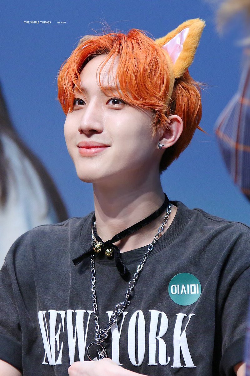 190407 ミ☆ #HUI #후이 
↳  the simple things