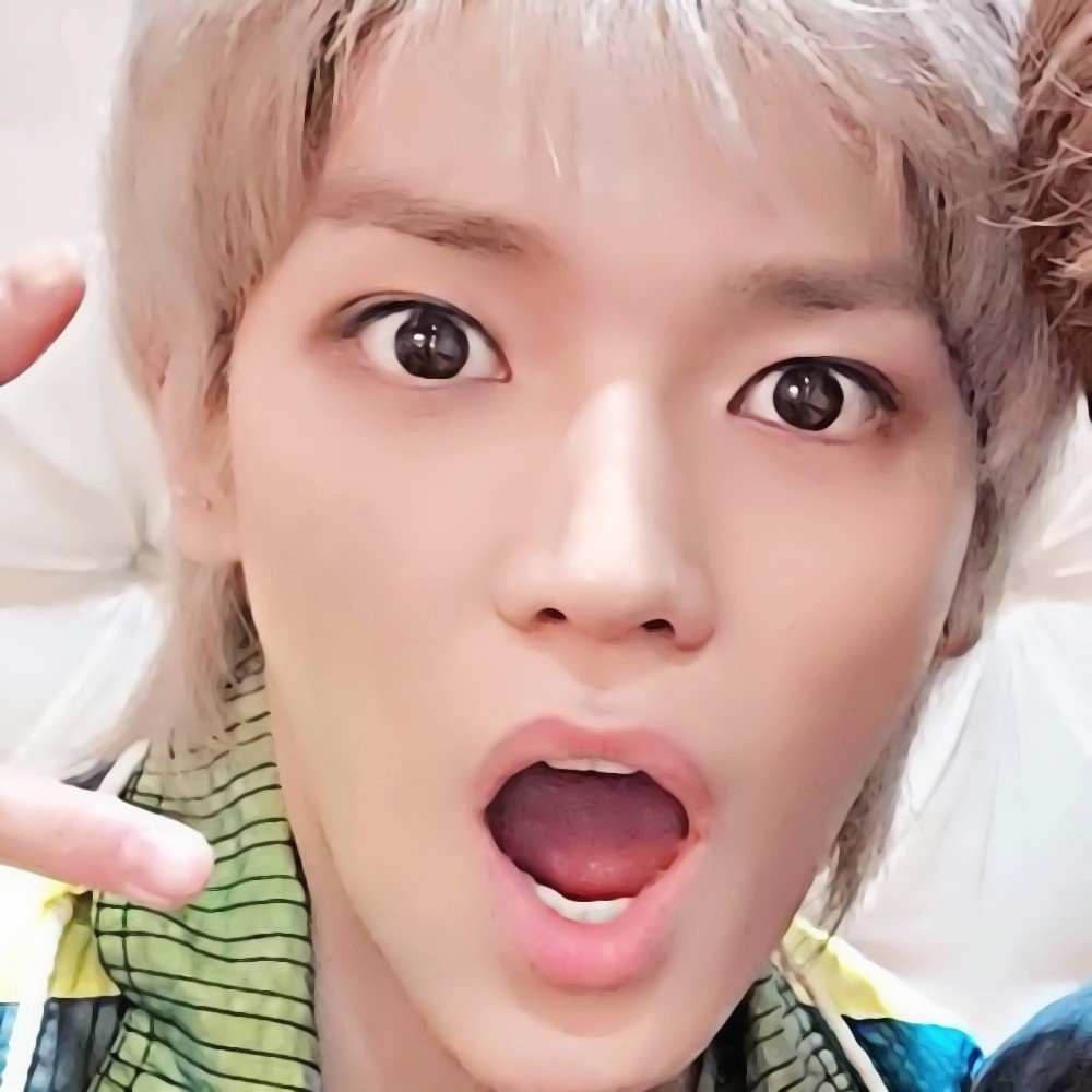 ละลิน🐰 tweet media