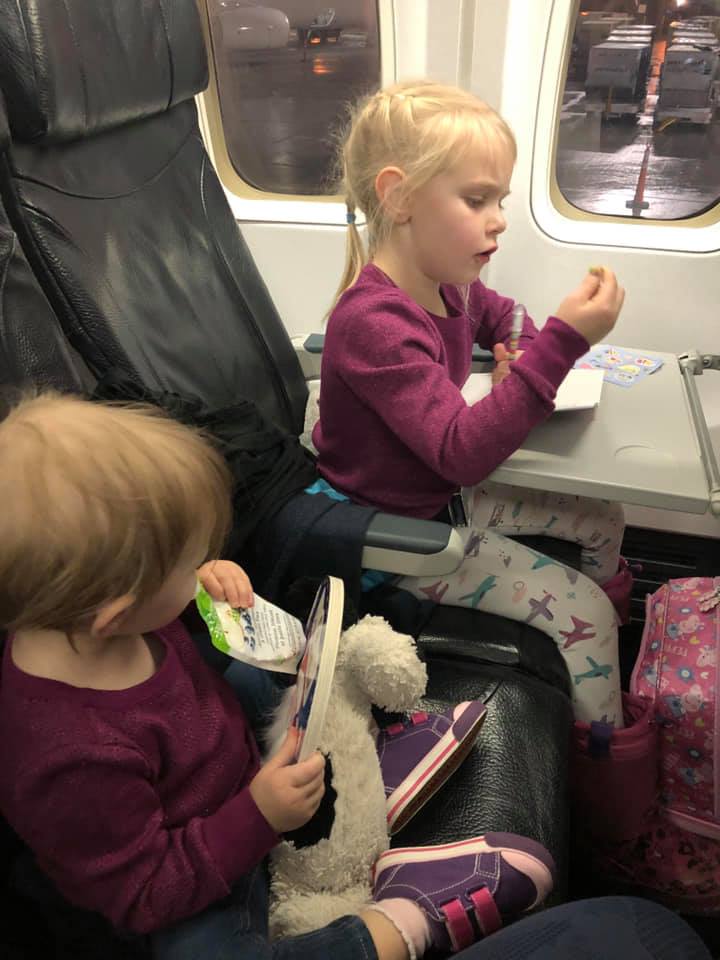 BabiesPassports's tweet photo. Getting ready to travel? Here are my top tips for traveling with wee ones #kidstravel #familytravel https://t.co/KGvXhhQS5T https://t.co/z5IHEbvTwV