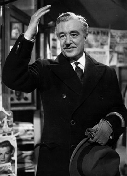  #LesCinéastesDuHangarRangée 6123 - VITTORIO DE SICA7 juillet 1901- 13 novembre 1974(Italie)- Le Voleur de Bicyclette (48)- Miracle à Milan (51)- Umberto D. (52)- L’Or de Naples (54)- La Ciociara (60)- Le Jardin des Finzi-Contini (70)- Una Breve Vacanze (73)