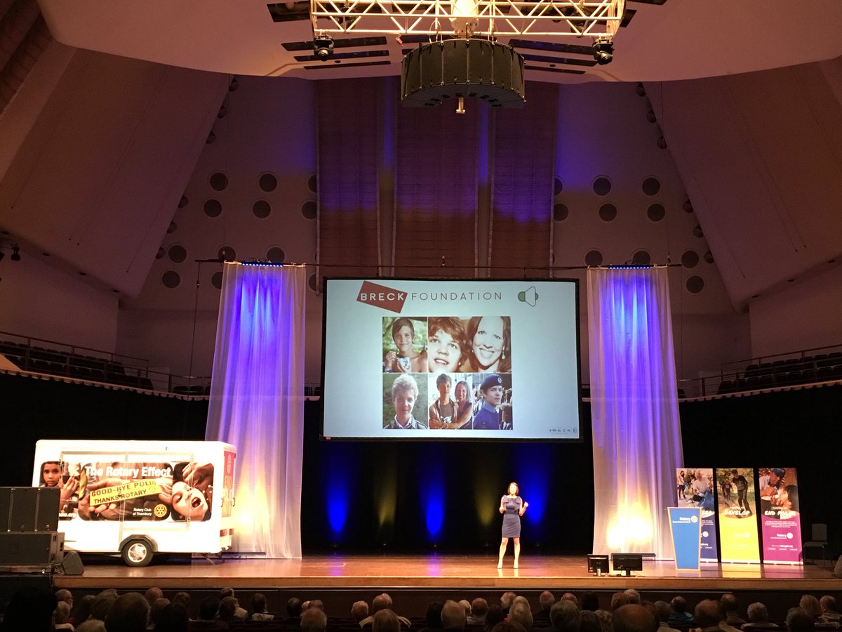 SimonEdmands's tweet photo. Many thanks to @LorinLaFave @thebreckfound @RotarySE1120 for a powerful and impassioned presentation about online grooming at @RotaryGBI #RotaryConf2019 #Nottingham 👏🏻👏🏻👏🏻 R.I.P. Breck ❤️ https://t.co/la6QFLSPTe #PlayVirtualLiveReal #Rotary #PeopleOfAction #RotaryEffect https://t.co/dbCxOUKsmg