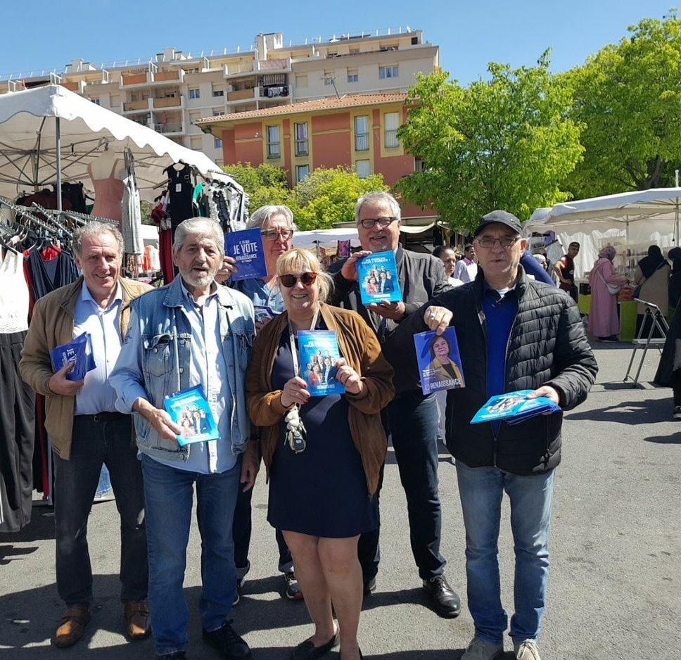 06_Renaissance_'s tweet photo. Cette semaine le Sud-est a parlé #Europe grâce aux marcheurs #LREM06 à @nice06 l'Ariane Pasteur Vallauris et Cagnes-sur-Mer
Sur le terrain avec nos députés @A_Ardisson et @CedricRoussel06 le délégué général adj #LREM @Pierr_Person et les colistiers @ilanacicurelrem @sandrogozi https://t.co/2fwSZ3EVF1