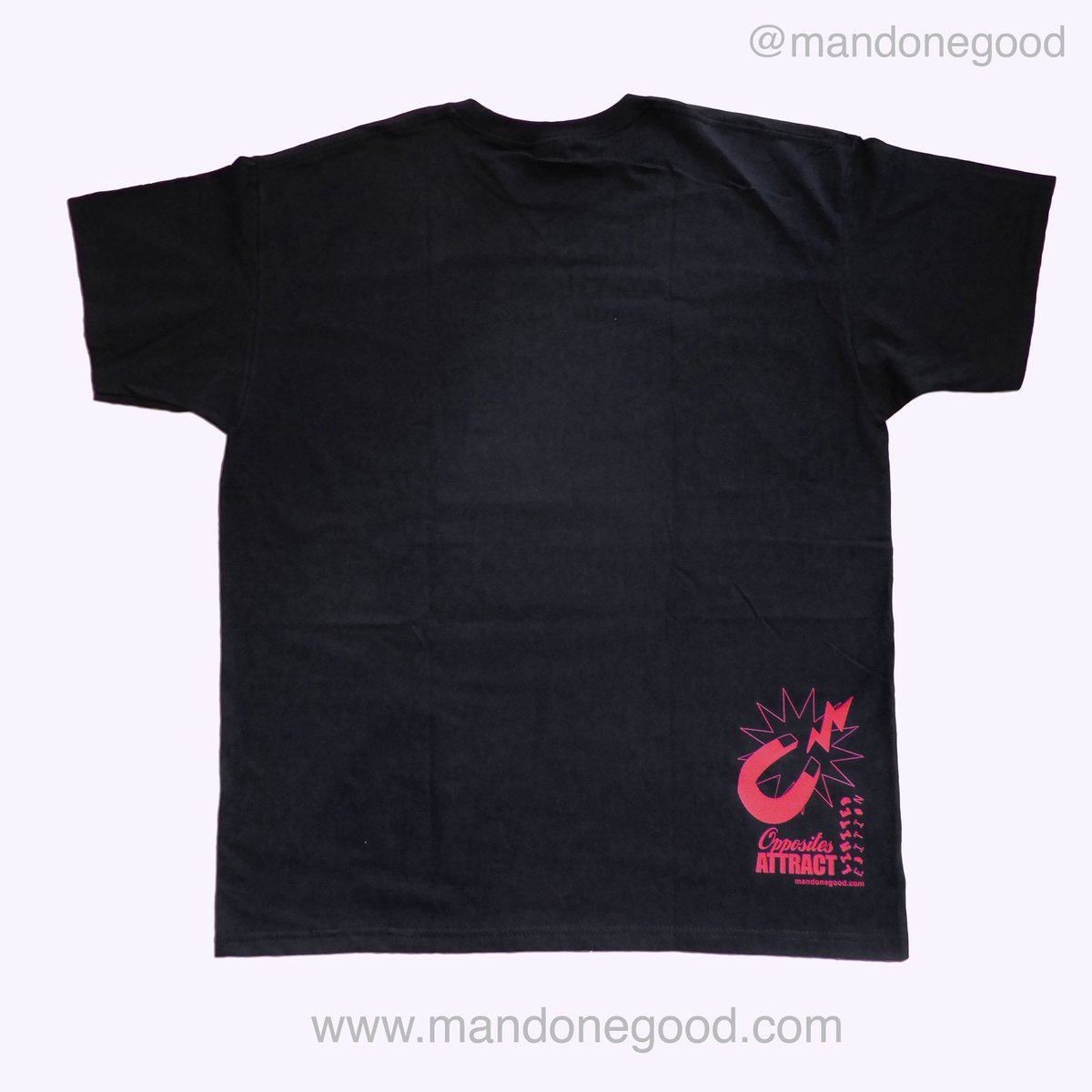 ManDoneGood's tweet photo. #oppositesattract #opposites #vectorart #vector #tshirtsoftheworld #tshirts #graphictshirts #streetwear #mensstyle #streetwearstyle #Fashionista #fashionaddict #mensfashion #mandonegood #redandgreen #redgreenandblack https://t.co/YAgDpIHR0g