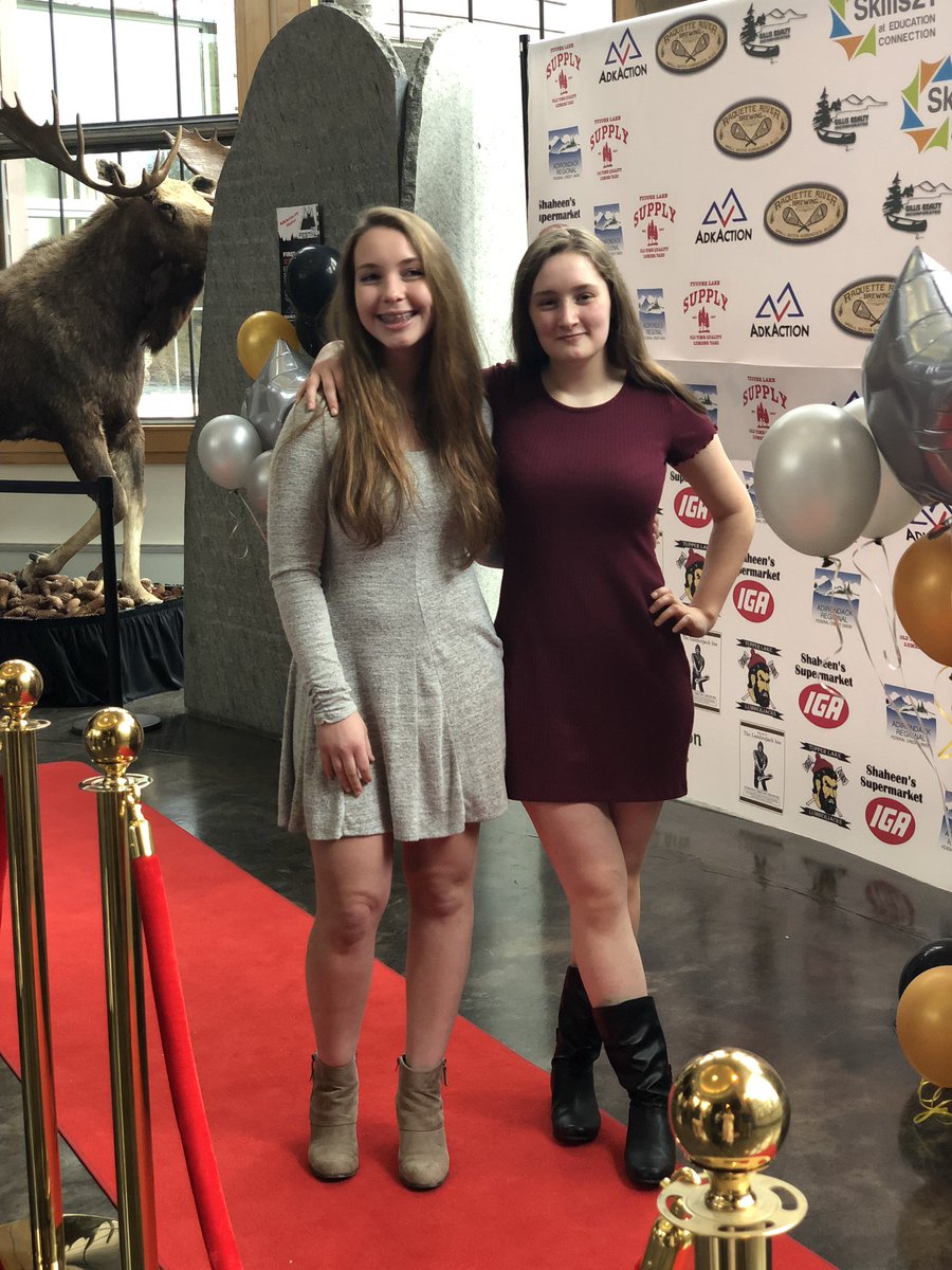 Krank942's tweet photo. Who knew walking on a red carpet would be so much fun?? #BeyondThePeaks #BCSDEaglePride #FirstRedCarpet https://t.co/WSC3RMjdaV