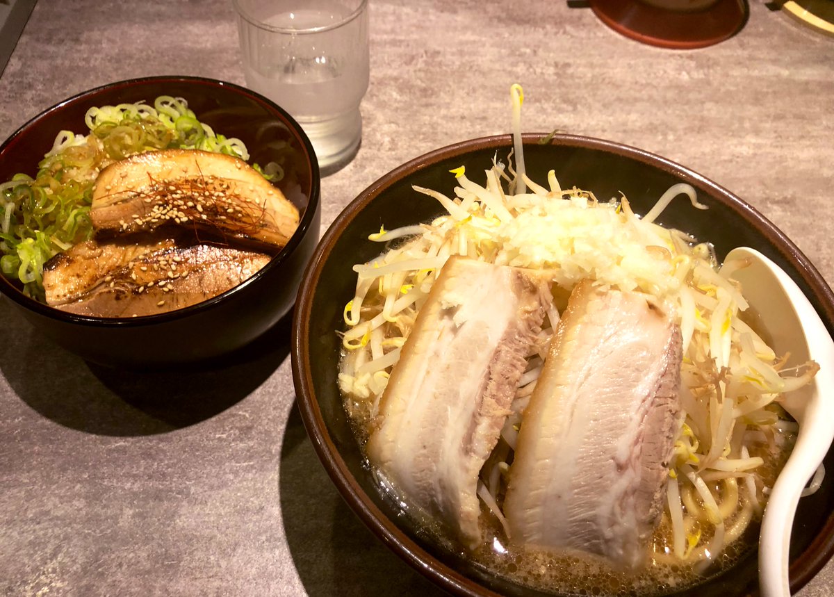 23Amamiya's tweet photo. 軽く死んだ🤢🤢🤢 https://t.co/2SWEzlUziL