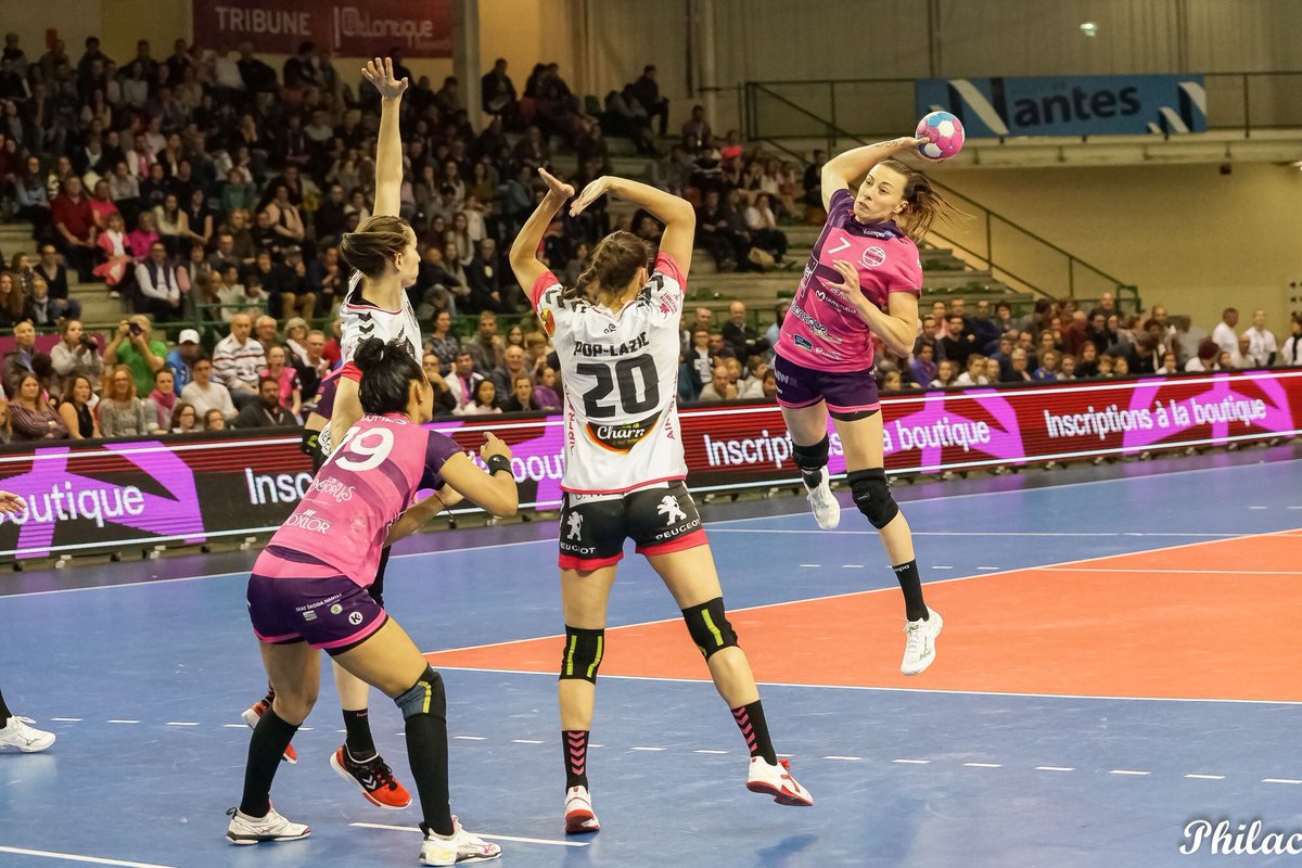 neptunesnantes's tweet photo. Retour en images sur le match d’hier soir face au @BBH_Officiel 😉 Tout reste à faire samedi prochain après ce match nul 👊 #Teamroses #objectifpodium https://t.co/GoOB8fXKDm
