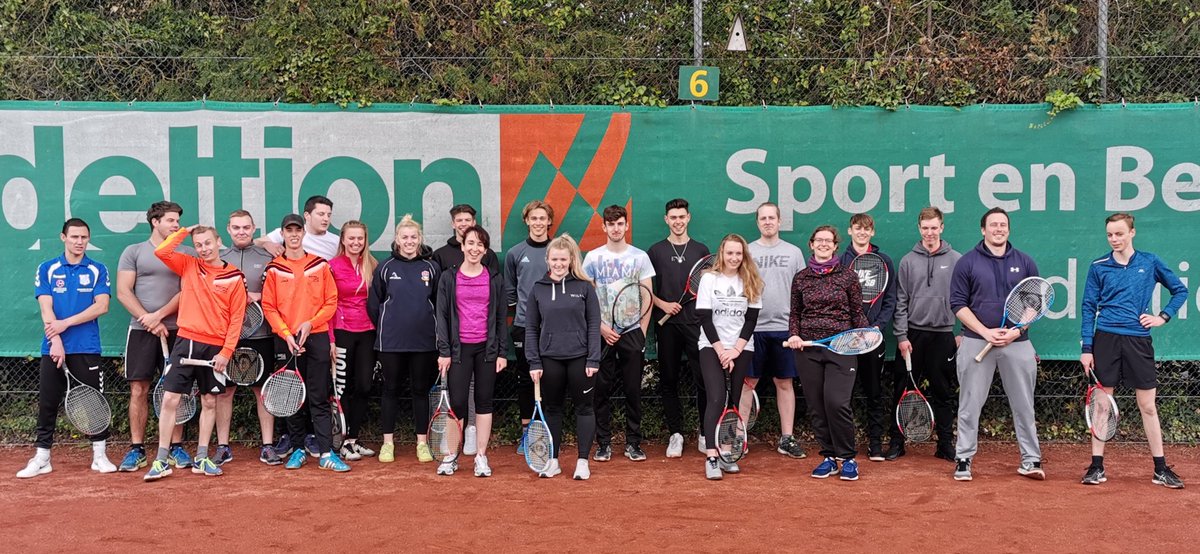 baskoelmans's tweet photo. Exchange @PetrocOfficial students @deltion. Every year a great experience. They learned a lot from eachother this week. Thanks! See you next year https://t.co/vpBQQslBgx
