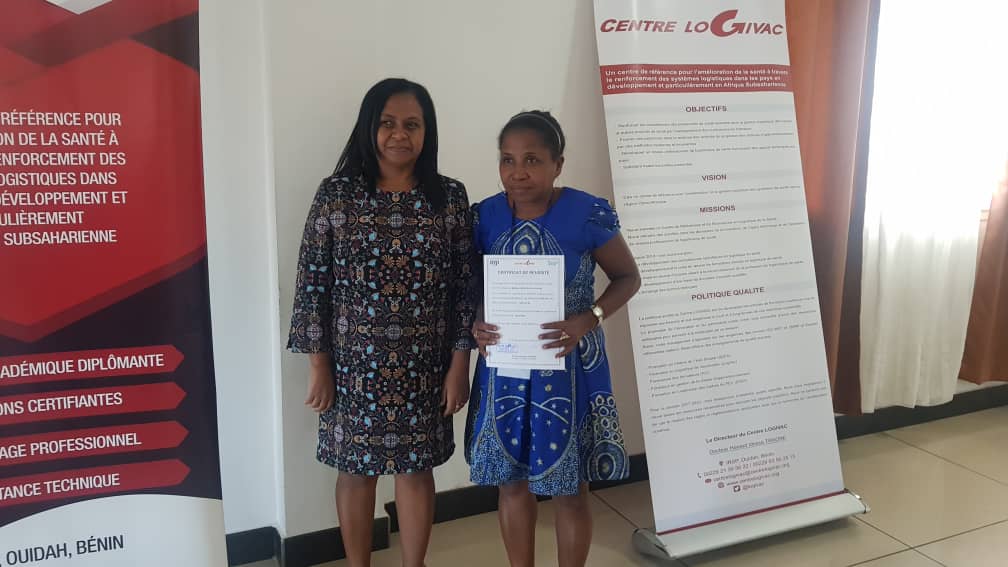 LOGIVAC's tweet photo. Fin hier 10 mai de la 1ère édition de la Formation en Logistique de #Vaccination à Madagascar. Remise d'attestations, en présence de @OMSMadagascar, représentant les PTFs. @USAIDMadagascar @UNICEFMada @adstwitamp @gavi_fr https://t.co/3EdFHnzkNu