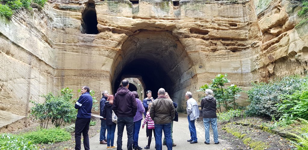BritGeoSurvey's tweet photo. Wandering around Nottingham today for @OlWakefield's Sandstones of Nottingham tour, part of #ActiveGeoWeek2019 https://t.co/BgGEy20Pxo