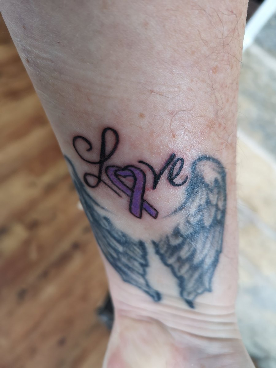 DiSharp2's tweet image. #letsbeatcancer #tattoosformanorlands