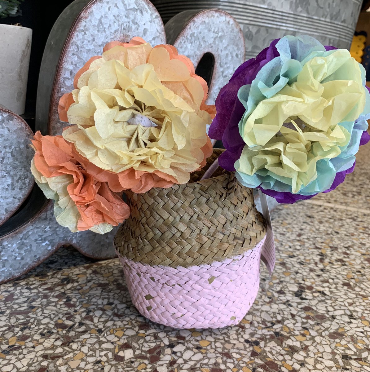 RoedaStudio's tweet photo. Come make a tissue flower for Mom at Roeda!  today 11-6 or while supplies last! #AnnArborBloomfest https://t.co/xKJqDiOkA3