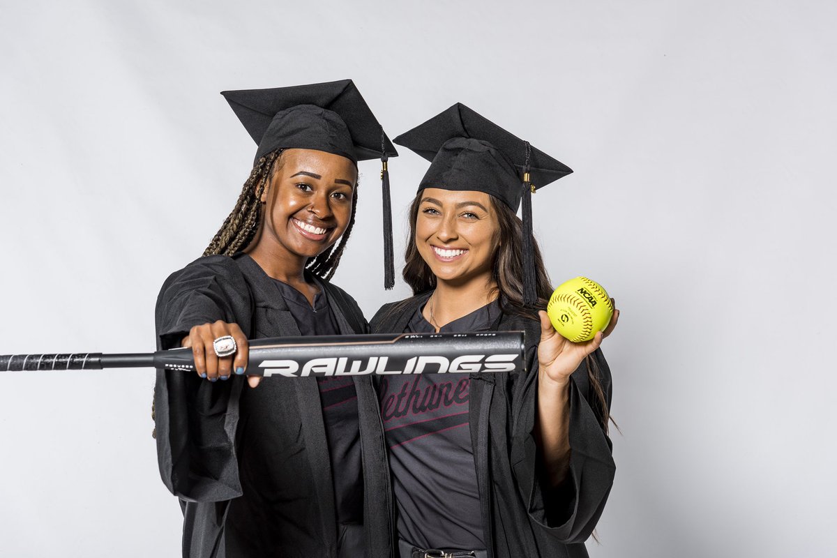 BCUsoftball's tweet photo. Congratulations Ladies ๐๐
Spring โ19 Graduates https://t.co/nJsN0hY8LF