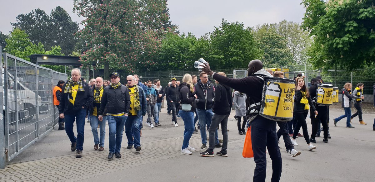 westline_de's tweet photo. Letztes Heimspiel der Saison. Was sind eure Tipps gegen Düsseldorf? #BVBF95 #BorussiaDortmund #FortunaDüsseldorf #Bundesliga https://t.co/sbkbIFaiDG