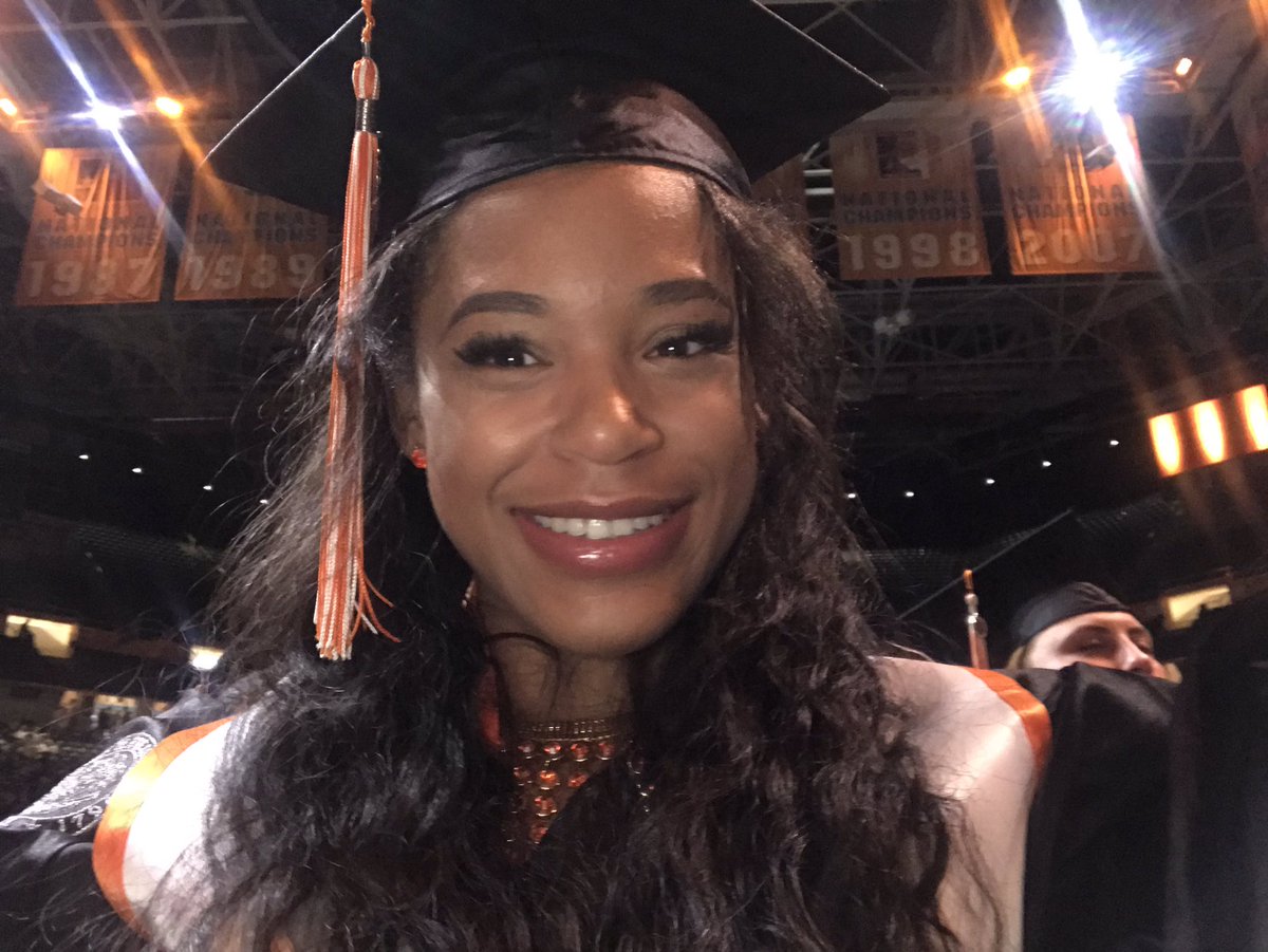 BiancaBelairWWE's tweet image. I am walking today!!!!!
#UTGrad