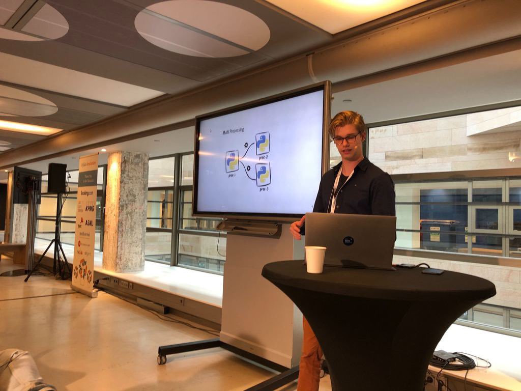 Diederik is sharing his adventures in building a multi-core apply function for pandas!