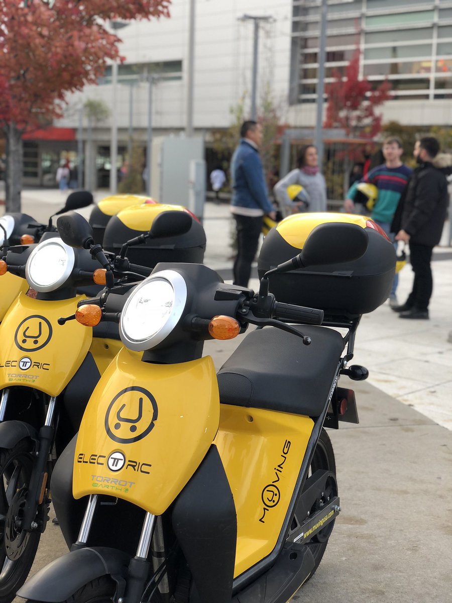 MuvingUSA's tweet photo. Last minute shopping for Mother’s Day? 💝🛵🛍

#MothersDay #Love #Mom #Shopping #MidtownAtl #DowntownAtlanta #ChooseAtl #GetMuving #Atlanta #MuvingUSA #RideShare #ATL #DiscoverAtl #FILA #Georgia #ElectricMoped https://t.co/U6FUsI3tEB