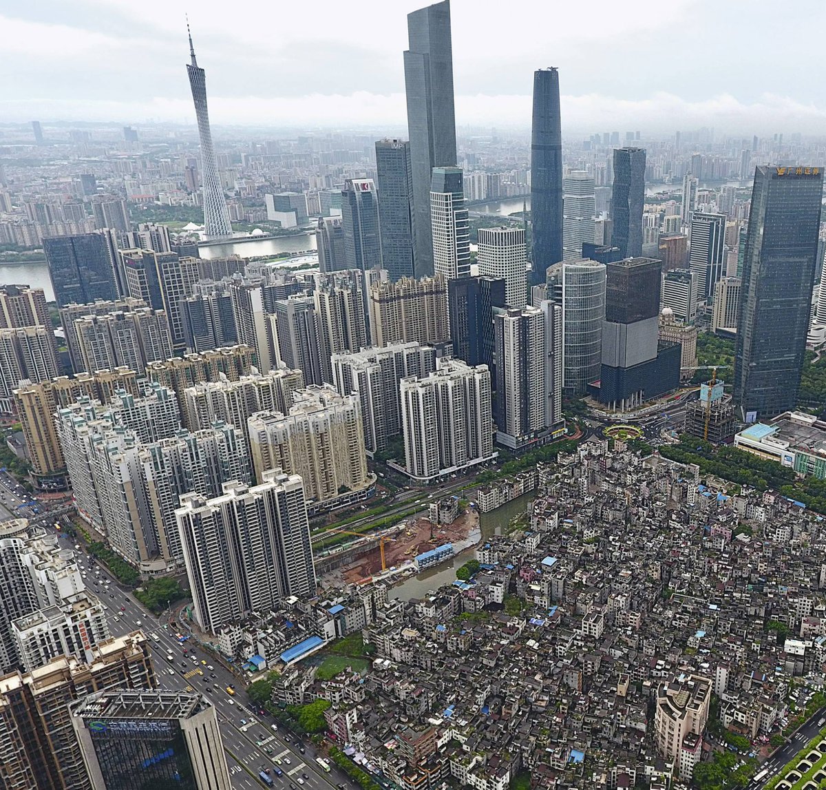 ICalzada's tweet photo. Interesante special issue on #Cities via @elpaissemanal https://t.co/i7DhdriN7g
Ahondando en la necesidad de contextualizar las Global Sustainable Cities como llevo impartiendo durante 4 años en Master #MScGSCGlasgow @UniStrathclyde https://t.co/tnHwsVqRWj desarrollando>40casos https://t.co/wW2tTWeGoh