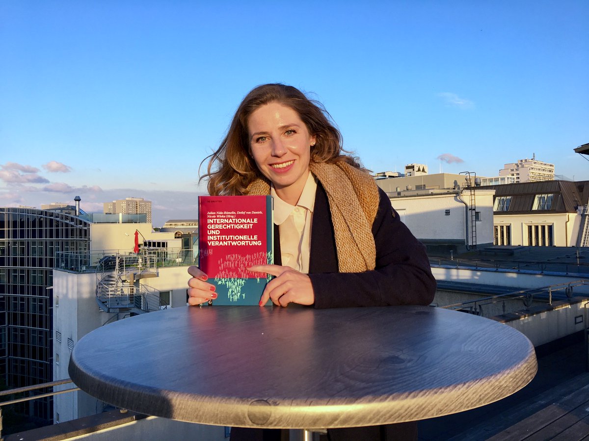 euwomeneu's tweet photo. @bbaw_de 10.05.: Abschluss der IAG Internationale #Gerechtigkeit &amp; institutionelle #Verantwortung mit @Nida_Ruemelin #RainerForst, #ReginaKreide #MattiasKumm #NicoleWloka Unter welchen Bedingungen kann man Gerechtigkeit global ausdehnen? Mehr unter: https://t.co/tgdR2rtSxh https://t.co/NLeri8sLrI