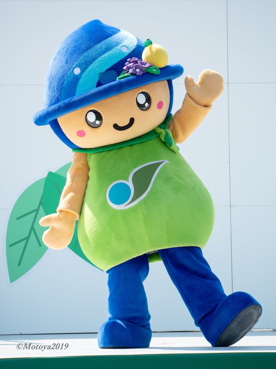 O Xrhsths もと Sto Twitter 令和元年５月11日 第４６回相模原市民若葉まつり ゆるキャラ紹介のステージより 緑区のミウル さがみん 相模原市民若葉まつり 相模原市 ゆるキャラ