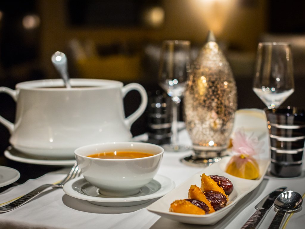 SofitelRabat's tweet photo. ***MAGNIFIQUE RAMADAN***

Au restaurant Al Warda, partagez avec vos proches un Ftour inspiré des plats traditionnels marocains 🇲🇦
Infos &amp; Réservations : 0660147058 ou 0614999923

#MagnifiqueRamadan #Ftour #SofitelRabat #AlWarda #Chefsdoeuvres #MoroccanFood #SoGood #Tradition https://t.co/ojekIuCx5j