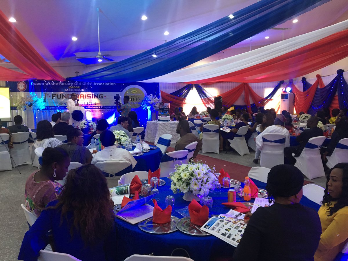 LagosQroga's tweet photo. Reporting Live from the #QROGA fundraising event 👌 https://t.co/Ux3U6dE2eg