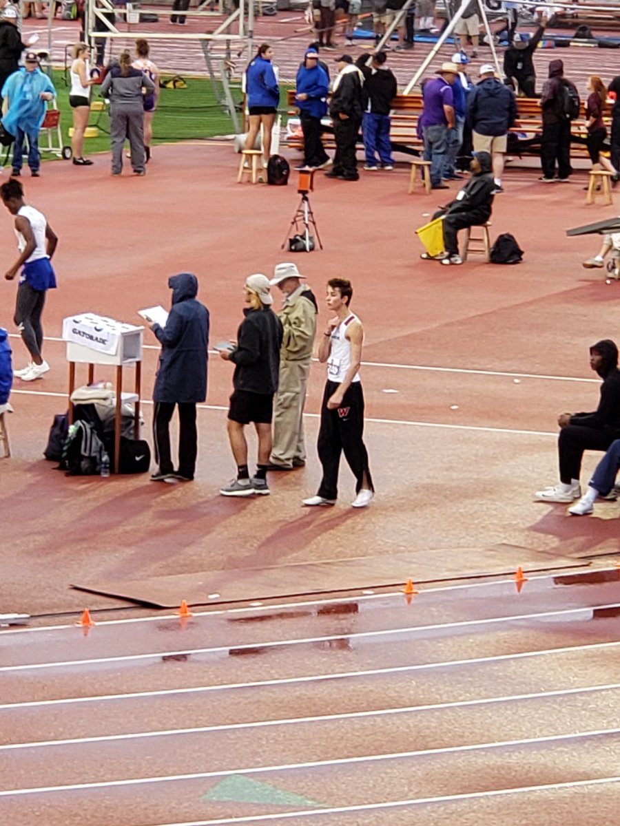 HighlanderSpeed's tweet photo. "LET'S GO", Carter!!! 2019 State Championship. #highlanderspeed #twhs #UILState https://t.co/tc9ySdVigs