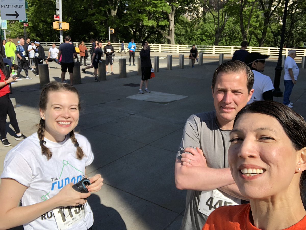 Heather Yeo MD (@heatheryeomd) on Twitter photo .<a href="/runyon5k/">Runyon 5K</a> <a href="/DamonRunyon/">Damon Runyon Cancer Research Foundation</a> ready to run.  In memory of and hope for many cancer patients, friends, and family. #CancerResearch .<a href="/runyon5k/">Runyon 5K</a> <a href="/DamonRunyon/">Damon Runyon Cancer Research Foundation</a> ready to run.  In memory of and hope for many cancer patients, friends, and family. #CancerResearch