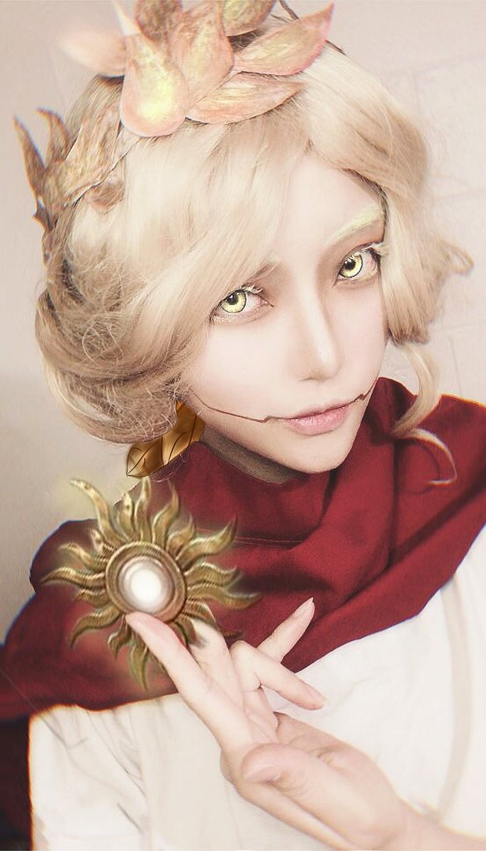 约瑟夫 木笙on Twitter 写真家 第五人格イラスト Identityvイラストjoseph的新皮肤 没有衣服大概试了试妆