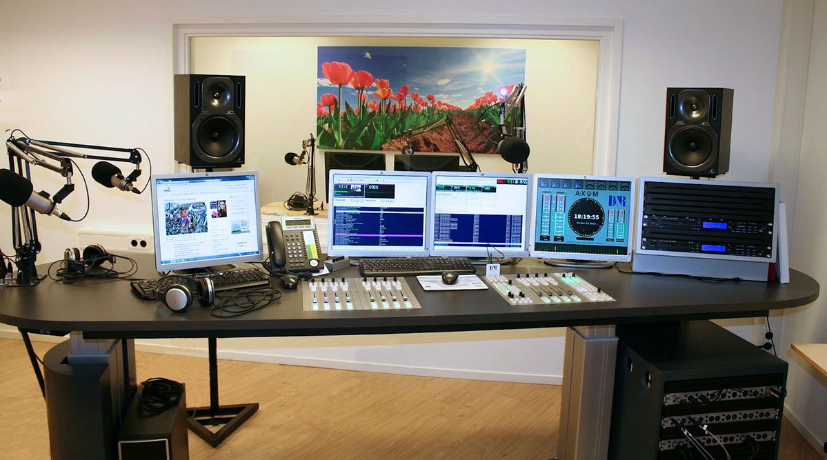 help4meninfo's tweet photo. Help4Men Radio new facility https://t.co/fwzbfE3QQ8