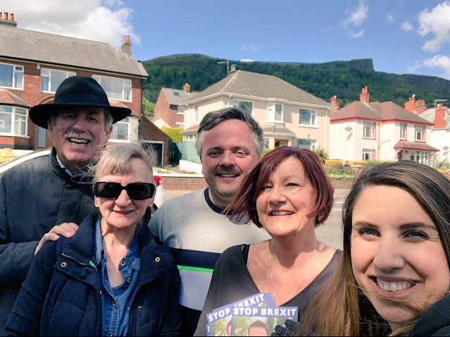NBsdlp's tweet photo. The sun is out - and so are we! ☀️
North Belfast SDLP activists including our Castle Councillor @CarlJWhyte were out leafleting around the Antrim Road today for @SDLPlive MEP candidate @columeastwood and sharing his #StopBrexit #StopBorders message.
#Eastwood4Europe #EP2019 https://t.co/IIpYKhlmcd