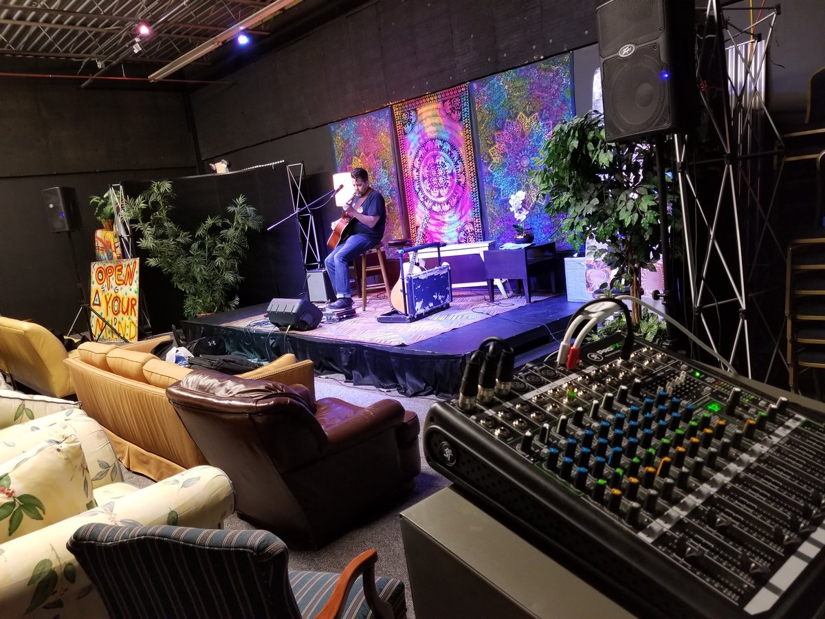 Guitar sounds great. Vocals sound great. Sound checks out. <a href="/PatrickSweany/">Patrick Sweany</a> ready to roll last night at (ware)HOUSE Concerts