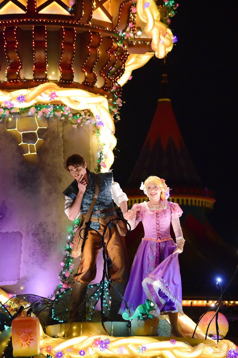 d_ainaaa's tweet photo. Tangled💗💚 https://t.co/xcZiL6cF1z