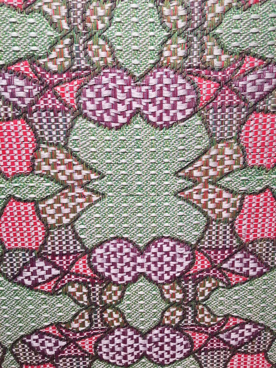 boyerdidi707's tweet photo. Vernissage de MariePier- le jacquard, une œuvre minutieuse- l’envers ou l’endroit du tissage créatif, à vous de choisir! https://t.co/AcxBc5wMbZ
