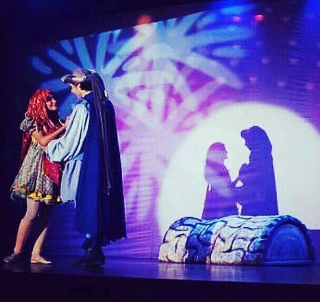 •TEATRO•ESCENA8• tweet media