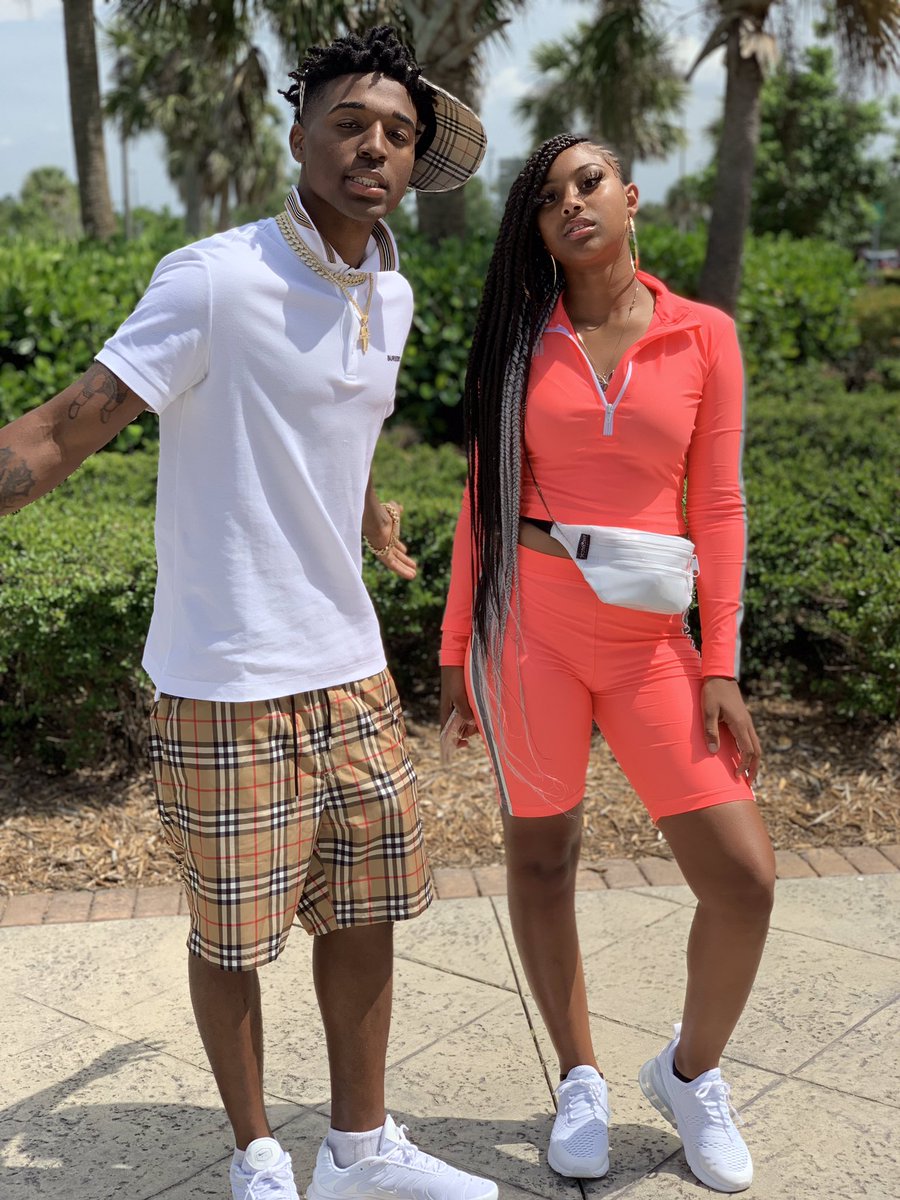 ferrarimari_'s tweet photo. #Gradbash2k19 πNight to remember https://t.co/P7rv8tCIKg