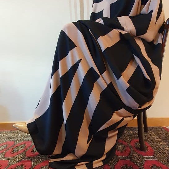Jilbaab's tweet photo. The la femme range https://t.co/s3CTBFHMT5 https://t.co/Vw8vBbPDNA