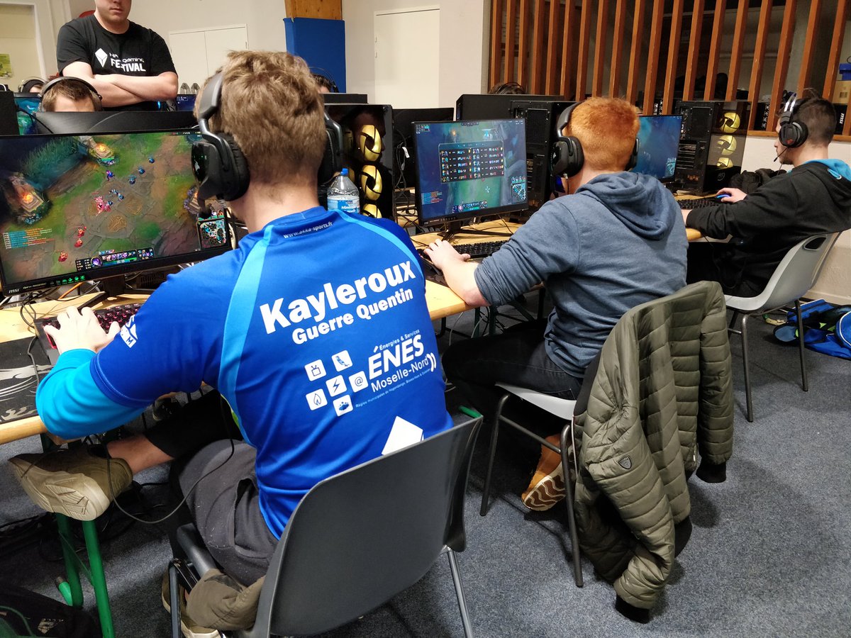 enes_corp's tweet photo. Compétition du #CattenomGamingDay sur #LeagueOfLegends en cours ! 💪 https://t.co/8cKlZtVtxl