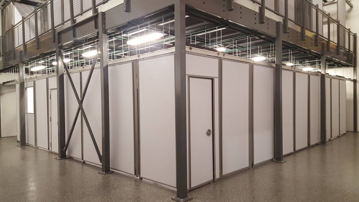 ESSRange's tweet image. Ready for some #ForceOnForce reality-based training in our state of the art #ShootHouse?#ActiveThreatResponseLevel-1 Class #realitybased #training #threatassessment #situationalawareness Register here: bit.ly/ESSTraining