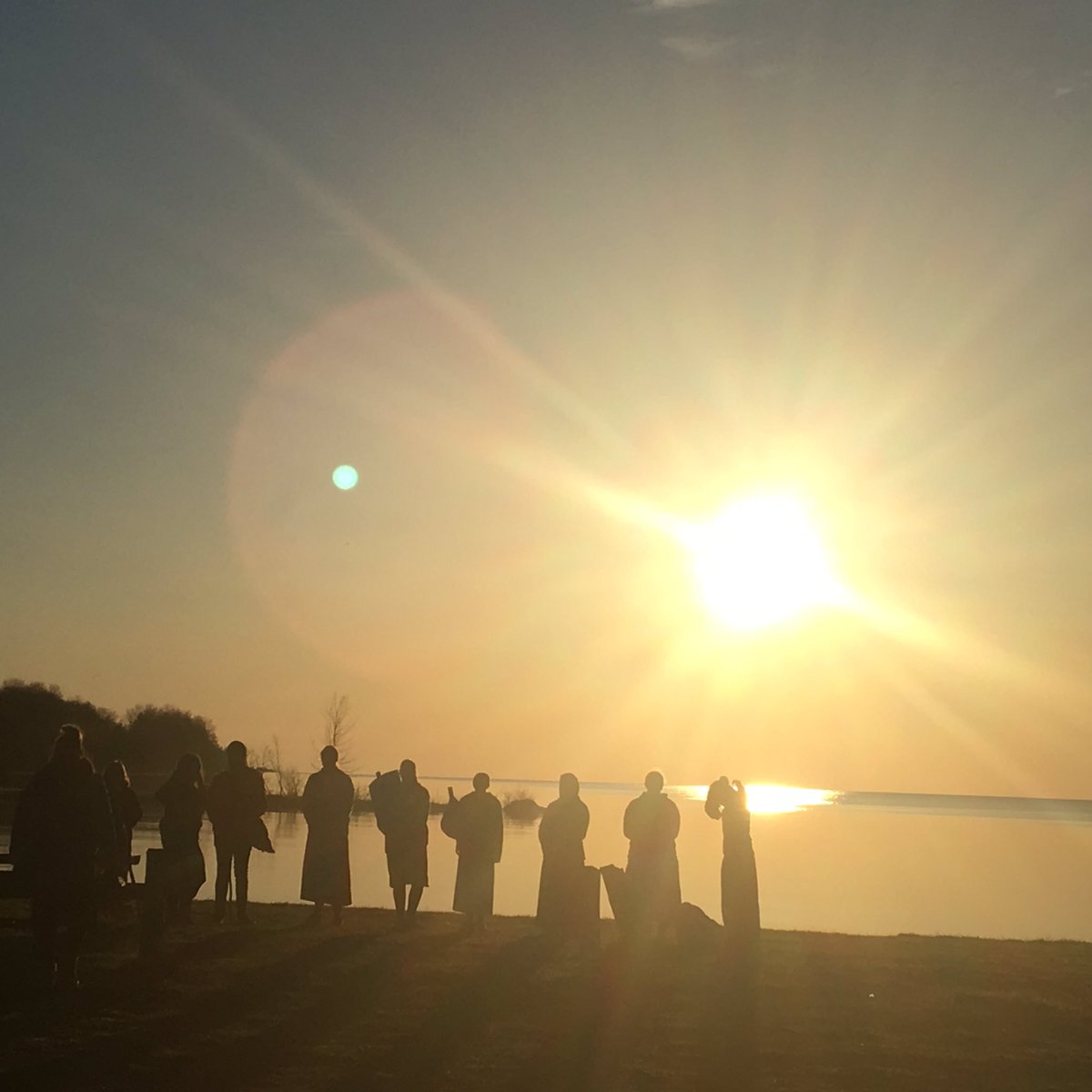 ShareGogreen's tweet photo. Wonderful morning for a walk. #wewalkforwater #cleanwateron #manitoulinss #MSSWalk4water https://t.co/BSXJPeaUnh