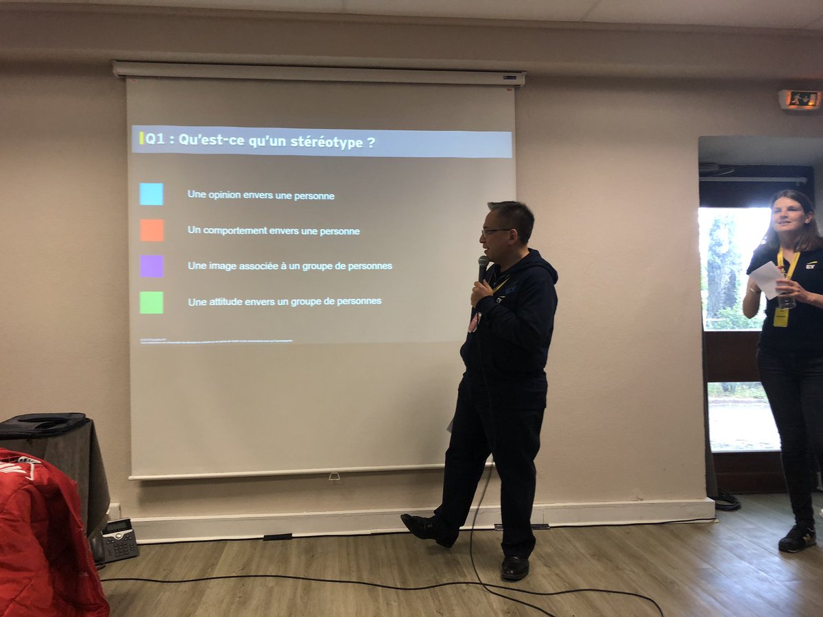 XProjets's tweet photo. « En se formant sur l’origine des biais décisionnels, on peut, au mieux, enrayer les mécanismes de discrimination » ✅ merci à @EYFrance et @frederichuynh pour cette super formation ! 

#Defi15 #CNE19 @cnje https://t.co/tp3YWyBts0