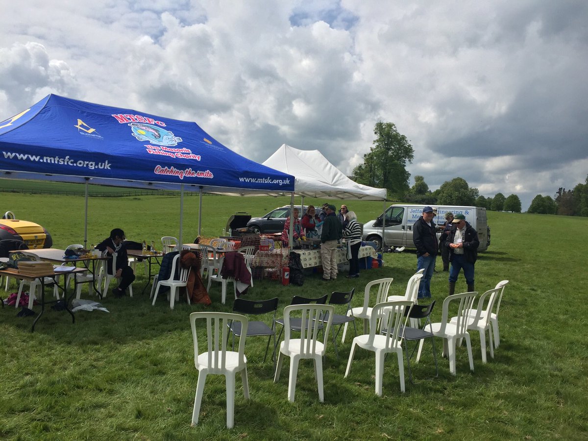 Great 1st <a href="/MTSFC_org/">MTSFC</a> Fly Fishing day in #Bucks yesterday from Chiltern Gate School at Dashwood Estate Wycombe. 
13 kids &amp; 15 casters yielded 12+ Rainbow Trout weighing 2.5-4lbs going home cleaned with the kids fish ready to cook.