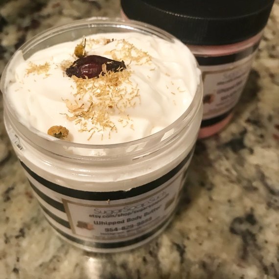 sugarsoapsuds's tweet photo. Shea butter, rich in vitamins A, E &amp; F, has been slathered on for centuries for its anti-aging properties. It’s also used therapeutically to heal abrasions; alleviate sunburn &amp; rashes; soothe insect bites; relieve muscle fatigue &amp; arthritis.
Sugarsoapsuds major ingredient! https://t.co/RZQjJ0PLB4