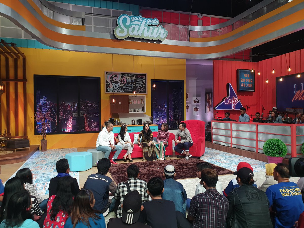 TRANS TV tweet media
