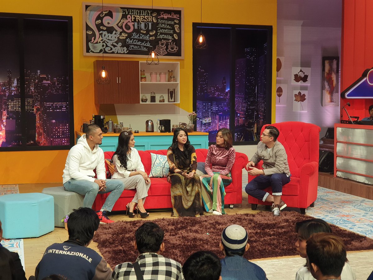 TRANS TV tweet media